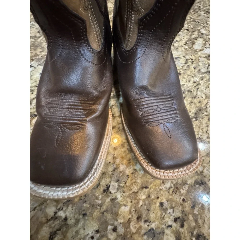 Ariat Kids Brumby Western Boots Size 13 Cowboy Cowgirl